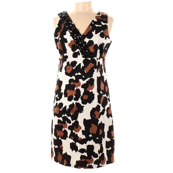 MICHAEL Michael Kors Dresses & Skirts - Michael Kors Animal Print Sheath V neck Dress